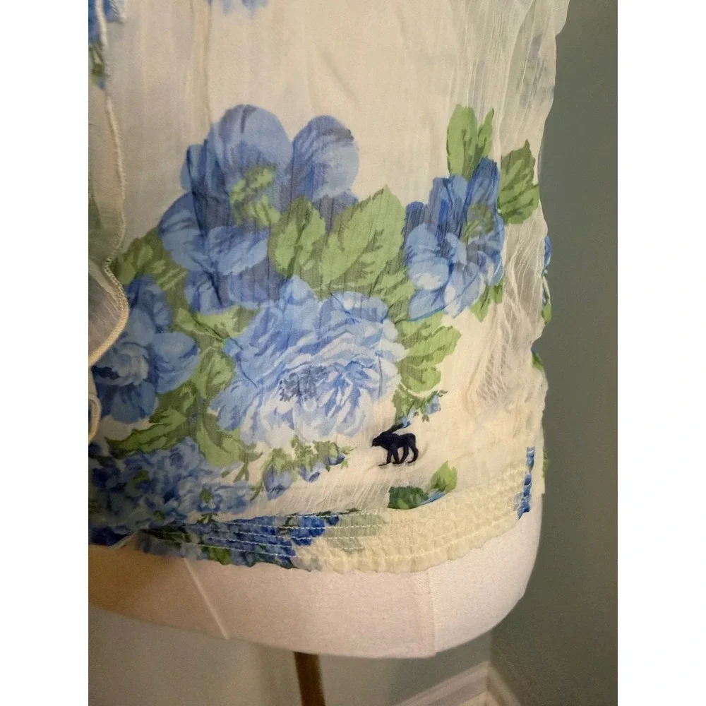Abercrombie & Fitch‎ Blue Floral Ruffle Sheer Blouse Smocked Hem Size Medium Y2K
